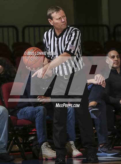 Thumbnail 2 in Haldane vs. The Leffell School (Section 1 Class C Semifinal) photogallery.