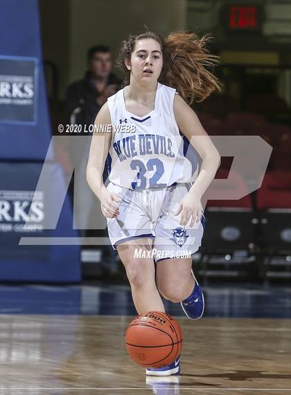 Thumbnail 3 in Haldane vs. The Leffell School (Section 1 Class C Semifinal) photogallery.