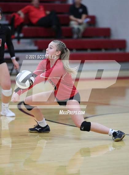 Thumbnail 3 in Bloom-Carroll @ Fairfield Union photogallery.