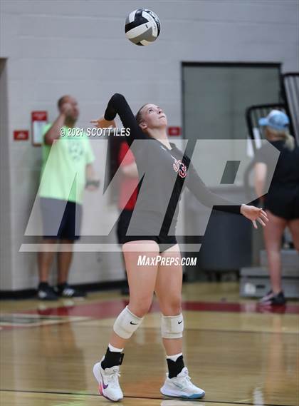 Thumbnail 3 in Bloom-Carroll @ Fairfield Union photogallery.