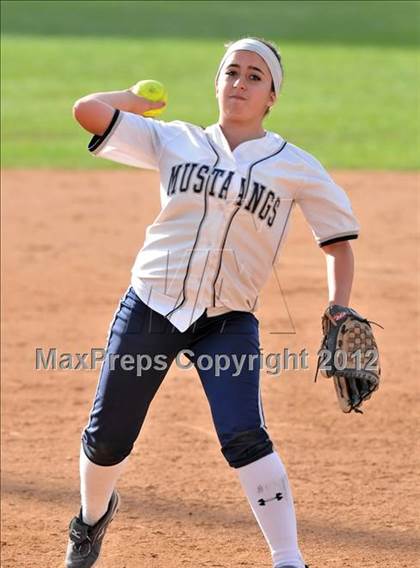 Thumbnail 1 in Northwood vs Trabuco Hills (Timberwolf Classic) photogallery.