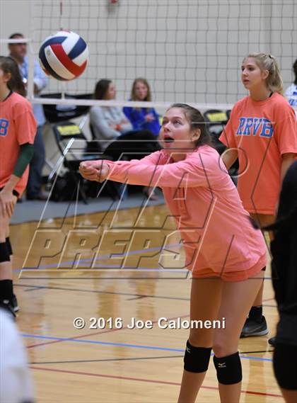 Thumbnail 2 in Reagan [Ronald] vs MacArthur [Douglas] (NEISD Invitational) photogallery.