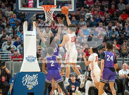 Thumbnail 3 in Fishers vs. Ben Davis (IHSAA 4A Final) editorial use only photogallery.