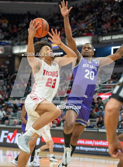 Thumbnail 3 in Fishers vs. Ben Davis (IHSAA 4A Final) editorial use only photogallery.