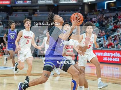 Thumbnail 1 in Fishers vs. Ben Davis (IHSAA 4A Final) editorial use only photogallery.