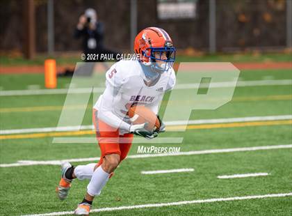 Thumbnail 2 in Rainier Beach @ Peninsula (WIAA 3A First Round) photogallery.