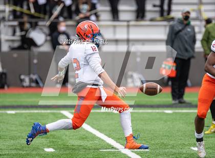 Thumbnail 1 in Rainier Beach @ Peninsula (WIAA 3A First Round) photogallery.