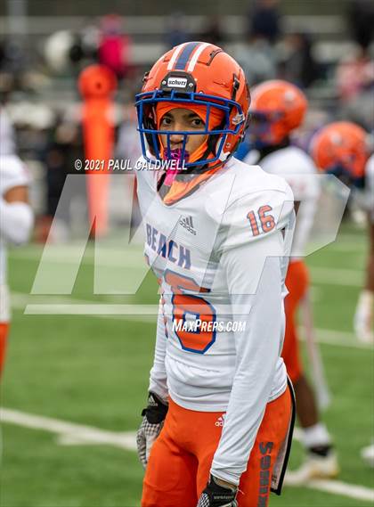 Thumbnail 3 in Rainier Beach @ Peninsula (WIAA 3A First Round) photogallery.