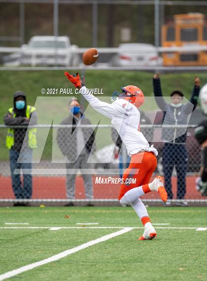 Thumbnail 1 in Rainier Beach @ Peninsula (WIAA 3A First Round) photogallery.