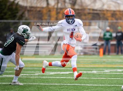Thumbnail 3 in Rainier Beach @ Peninsula (WIAA 3A First Round) photogallery.