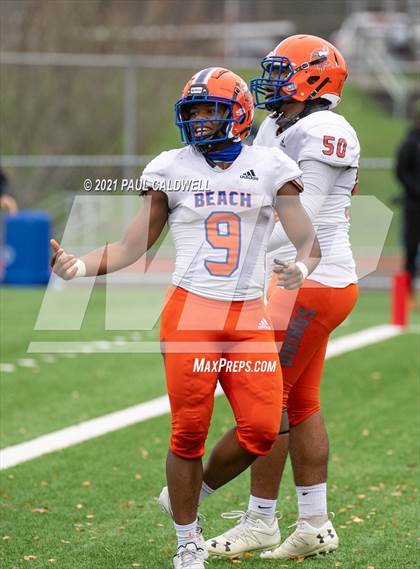 Thumbnail 3 in Rainier Beach @ Peninsula (WIAA 3A First Round) photogallery.