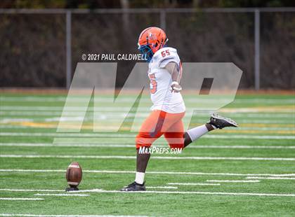 Thumbnail 3 in Rainier Beach @ Peninsula (WIAA 3A First Round) photogallery.
