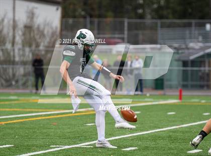 Thumbnail 3 in Rainier Beach @ Peninsula (WIAA 3A First Round) photogallery.