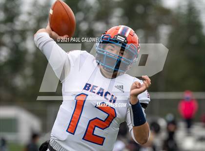 Thumbnail 2 in Rainier Beach @ Peninsula (WIAA 3A First Round) photogallery.