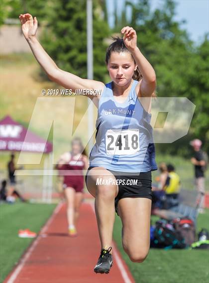 Thumbnail 2 in SacTown Races (Triple Jump, Hurdles, and Shot Put) photogallery.