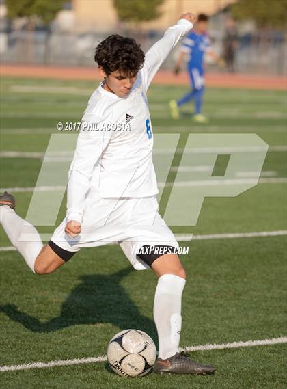Thumbnail 3 in La Habra vs Alta Loma photogallery.