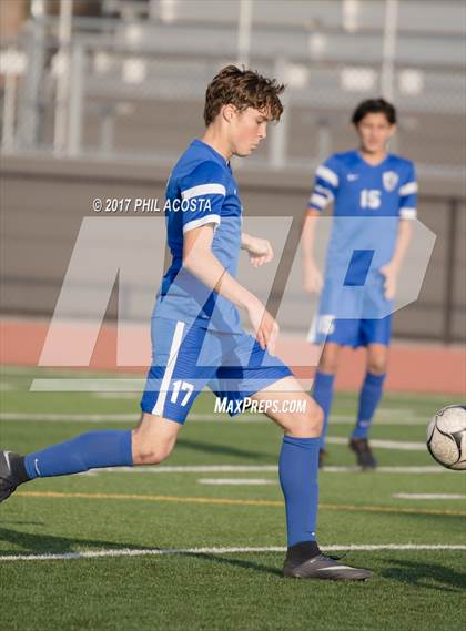 Thumbnail 2 in La Habra vs Alta Loma photogallery.