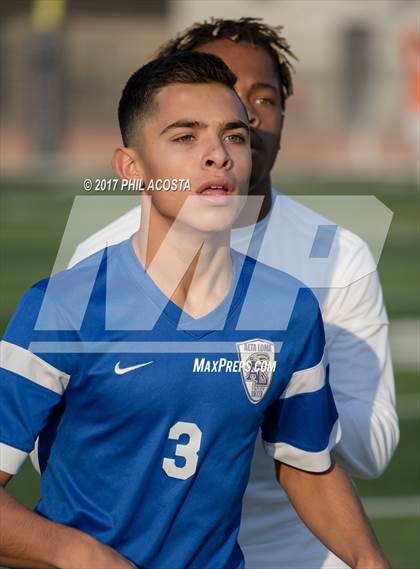 Thumbnail 3 in La Habra vs Alta Loma photogallery.
