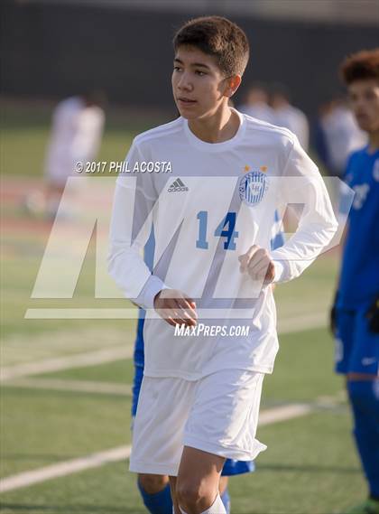 Thumbnail 2 in La Habra vs Alta Loma photogallery.