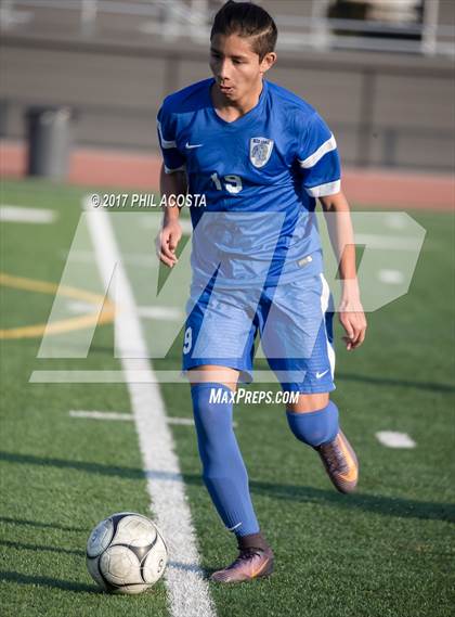Thumbnail 2 in La Habra vs Alta Loma photogallery.