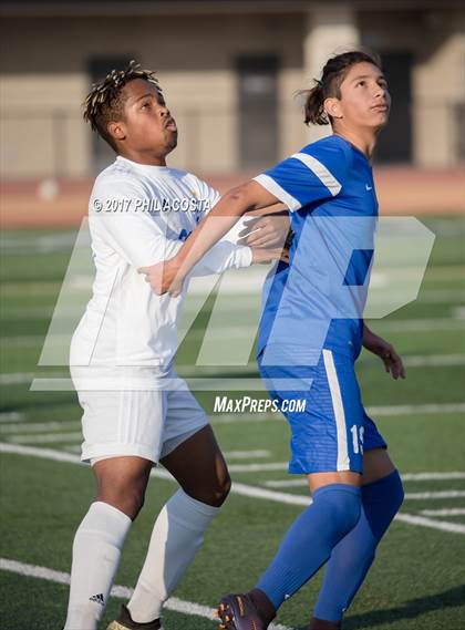 Thumbnail 1 in La Habra vs Alta Loma photogallery.