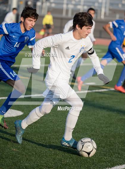 Thumbnail 2 in La Habra vs Alta Loma photogallery.