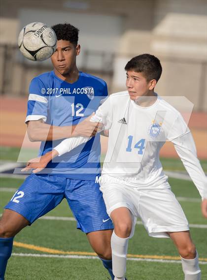 Thumbnail 2 in La Habra vs Alta Loma photogallery.