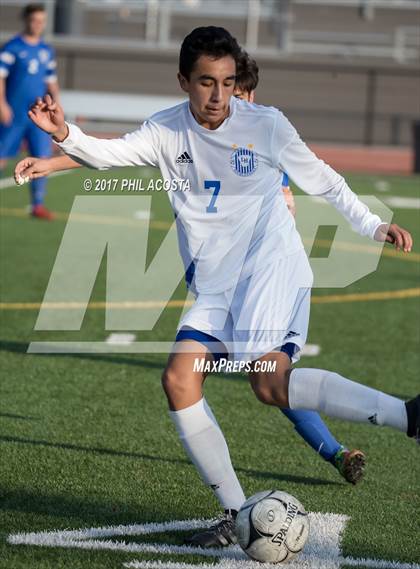 Thumbnail 3 in La Habra vs Alta Loma photogallery.