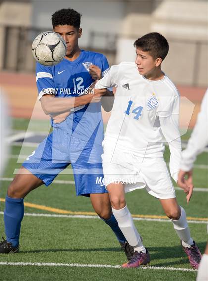 Thumbnail 3 in La Habra vs Alta Loma photogallery.