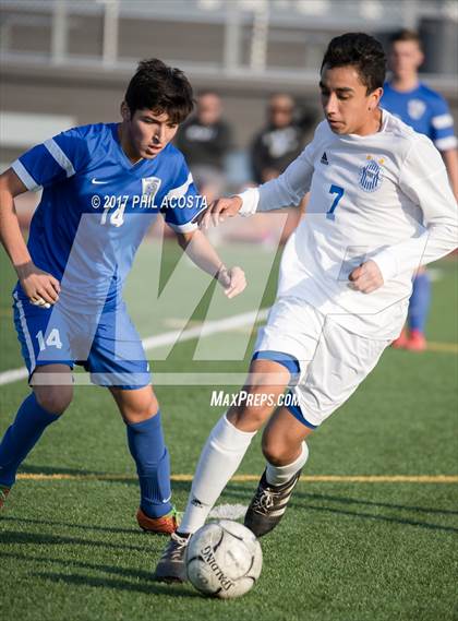 Thumbnail 1 in La Habra vs Alta Loma photogallery.