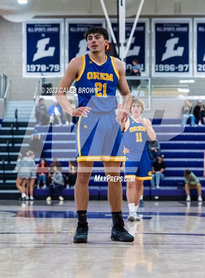 Thumbnail 2 in Orem vs. Duncanville (Holiday Hoopfest) photogallery.