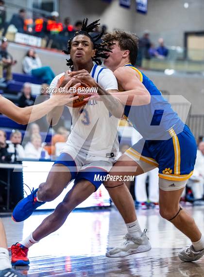 Thumbnail 2 in Orem vs. Duncanville (Holiday Hoopfest) photogallery.
