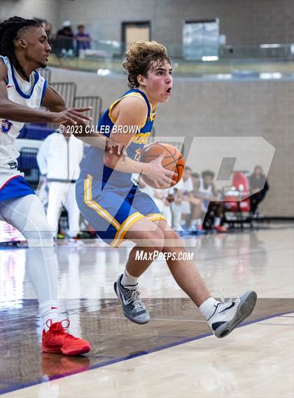 Thumbnail 3 in Orem vs. Duncanville (Holiday Hoopfest) photogallery.