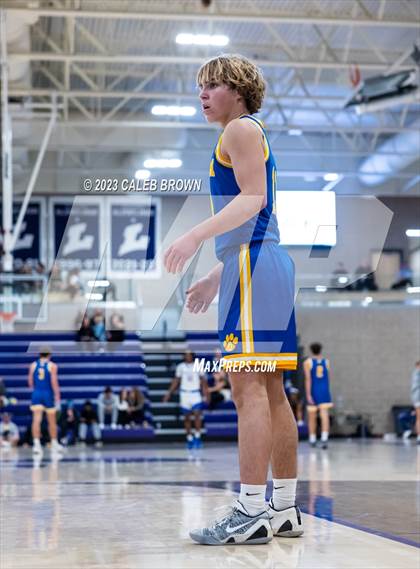 Thumbnail 2 in Orem vs. Duncanville (Holiday Hoopfest) photogallery.