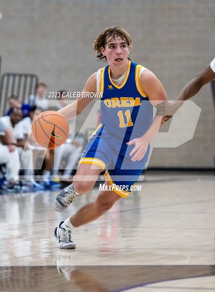 Thumbnail 2 in Orem vs. Duncanville (Holiday Hoopfest) photogallery.