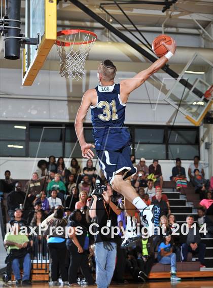 Thumbnail 2 in San Diego Senior All-Star Game (Slam Dunk Contest) photogallery.
