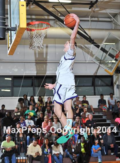 Thumbnail 2 in San Diego Senior All-Star Game (Slam Dunk Contest) photogallery.