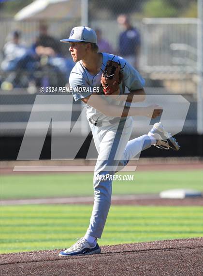 Thumbnail 1 in Notre Dame (SO) vs St Francis photogallery.