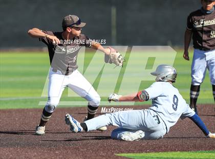 Thumbnail 1 in Notre Dame (SO) vs St Francis photogallery.