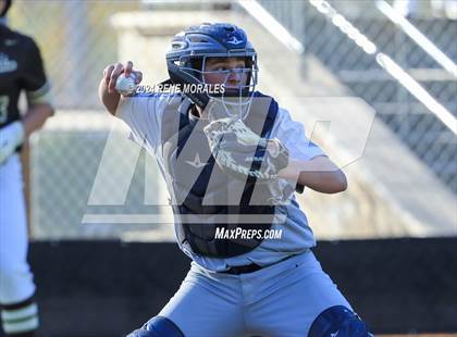 Thumbnail 2 in Notre Dame (SO) vs St Francis photogallery.