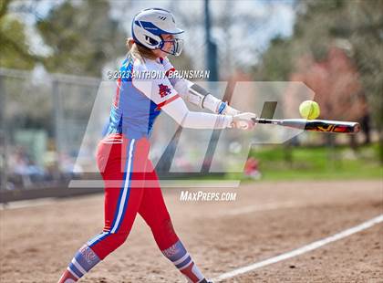 Thumbnail 1 in Del Campo vs. Reno (Stephanie LeDoux Tournament) photogallery.