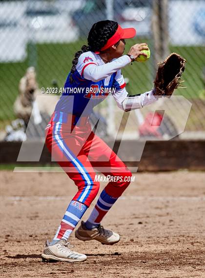 Thumbnail 3 in Del Campo vs. Reno (Stephanie LeDoux Tournament) photogallery.