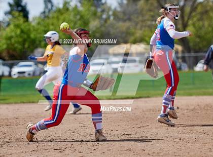 Thumbnail 2 in Del Campo vs. Reno (Stephanie LeDoux Tournament) photogallery.