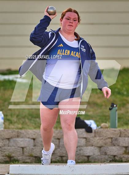 Thumbnail 2 in Rosehill Eagle Relays (Shot Put) photogallery.