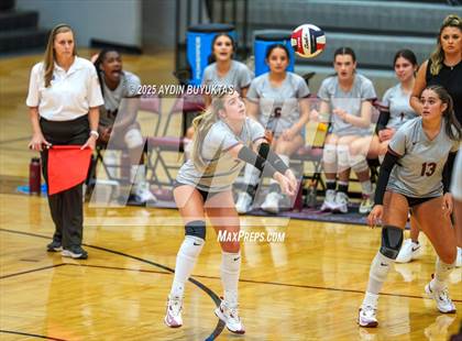 Thumbnail 2 in McKinney Boyd @ Plano photogallery.