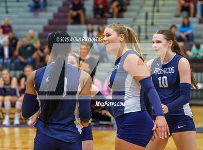 Thumbnail 3 in McKinney Boyd @ Plano photogallery.