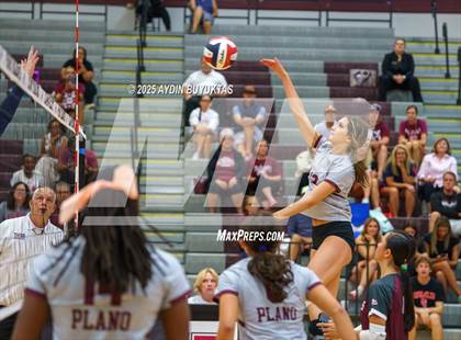 Thumbnail 1 in McKinney Boyd @ Plano photogallery.