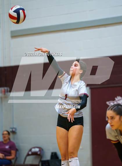 Thumbnail 1 in McKinney Boyd @ Plano photogallery.