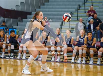 Thumbnail 1 in McKinney Boyd @ Plano photogallery.