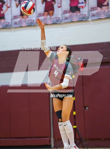 Thumbnail 1 in McKinney Boyd @ Plano photogallery.
